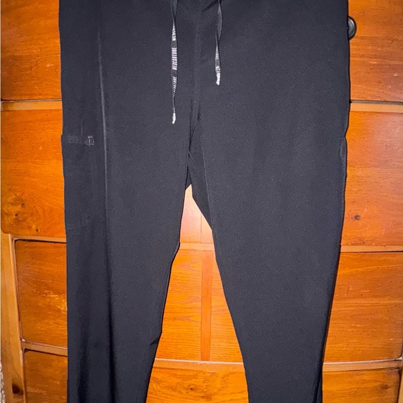 Med Couture Pants - Med Couture Women’s Cargo Scrub Pants